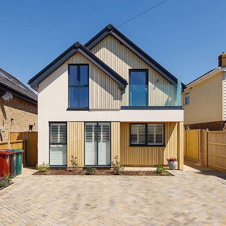 Luxury Designer Coastal Home For 10 With Hot Tub West Wittering Zewnętrze zdjęcie